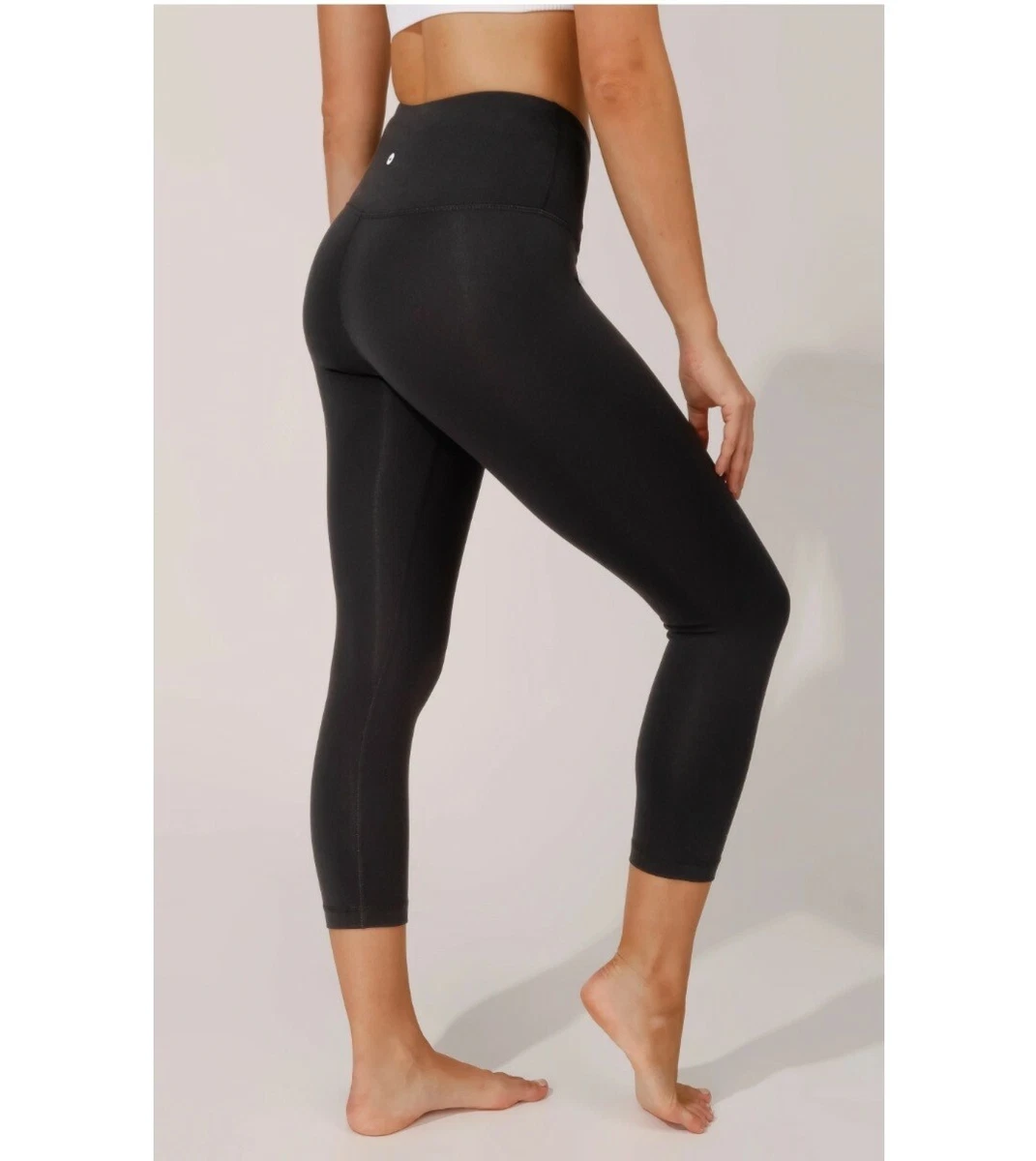 90 Degree by Reflex Women's Capri Leggings Black Size XS High Waist Style  CW6376