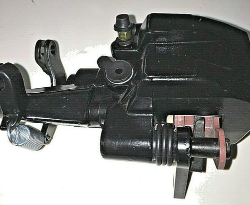 QUADZILLA PGO BUGRIDER BR250 BUGGY - BR200 BUGGY - REAR BRAKE CALIPER WITH PADS - Picture 3 of 10