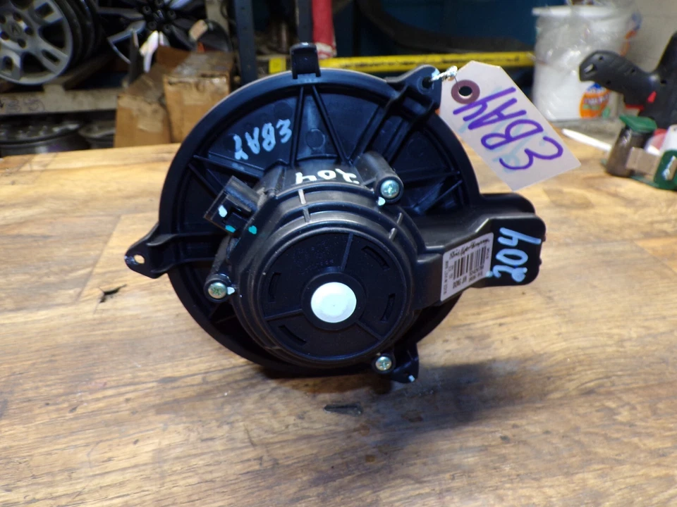 Ford Fusion Lincoln MKZ 10-11 2010-2012 Mercury Milan soplador motor ventilador conjunto Foto 4 de 4