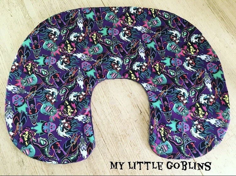 Villains 护理枕头套哥特式怪异风格全新手工制作 — 第 2/2 张图片