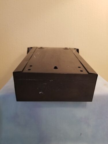 Vintage Metal Wall Mounted Mailbox with Flip Top & Fleur de Lis Symbol on Front - Picture 8 of 13