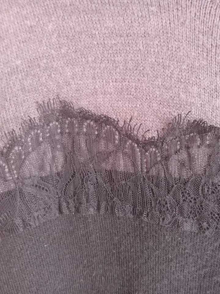 Vestido suéter para mujer AB Studio talla grande negro y gris ribete de encaje Foto 4 de 4