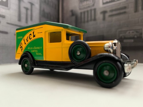 🚐 RARE UK TOYS Vintage LLEDO DAYS GONE 📦 Boxed 1931–1936 PACKARD 1936 VAN ST I - Picture 3 of 10