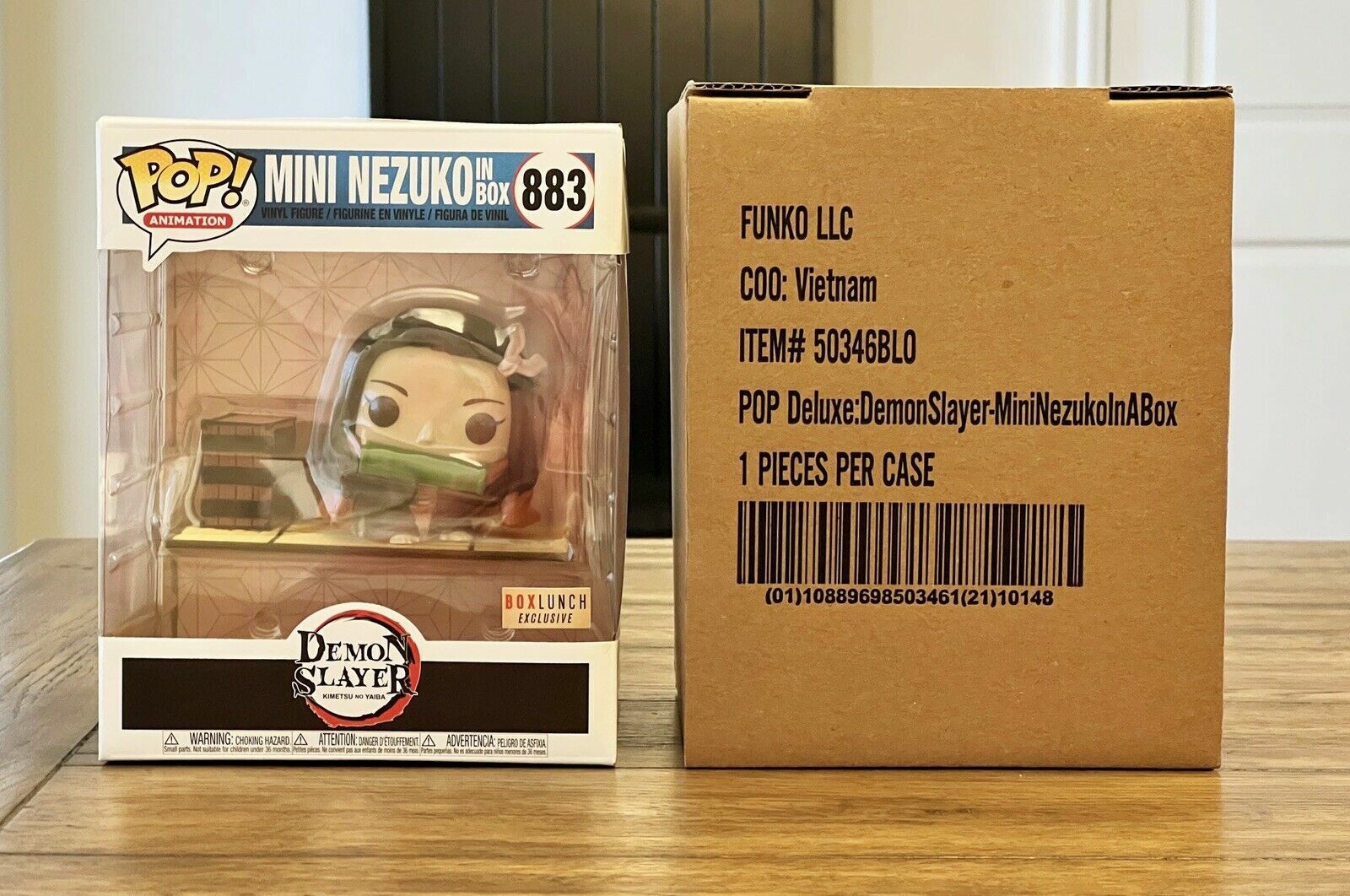 Boneco Mini Nezuko In Box 883 Demon Slayer Kimetsu no Yaiba - Funko Pop! -  UATARI