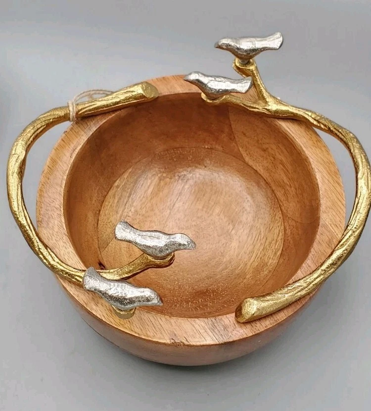 Manga exclusiva? Tigela de madeira com alças decorativas de latão e pássaros em tom de prata Índia - Imagem 2 de 4