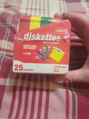 25 Staples 3.5'' Floppy Diskettes 1.44MB IBM Formatted Colors Brand NEW Sealed