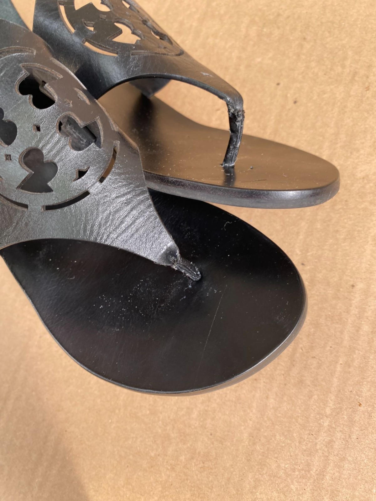 Tory Burch Black Zoey Wedge Sandals Size 6 Leather Ankle Strap Quiet Luxury thumbnail 9