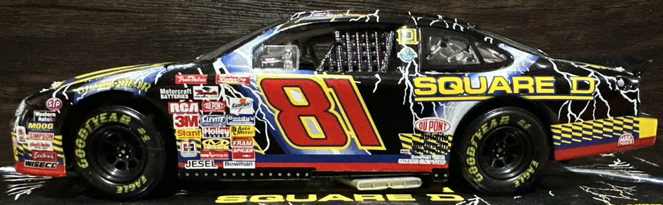 Acción Kenny Wallace #81 Square D Lightning Ford 1998 1/24 acción Nascar diecast Foto 2 de 4