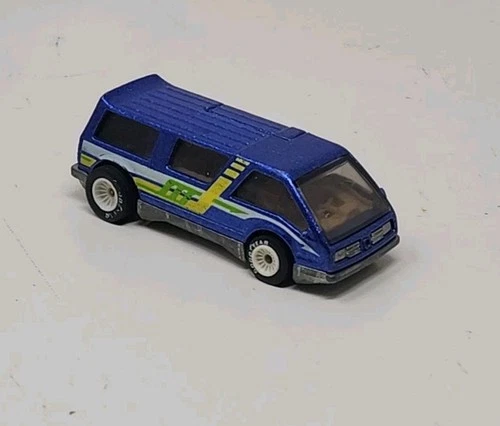 Vintage Hot Wheels Real Riders Dream Van XGW 1983 Blue White Hubs