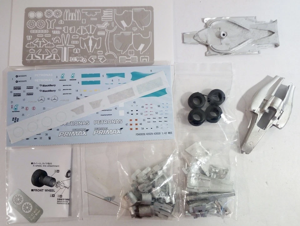 1-43 Mercedes W05 F1 Hybrid Monaco/Spain/British Gp 2014 Metalkit Studio 27 - Photo 2/4