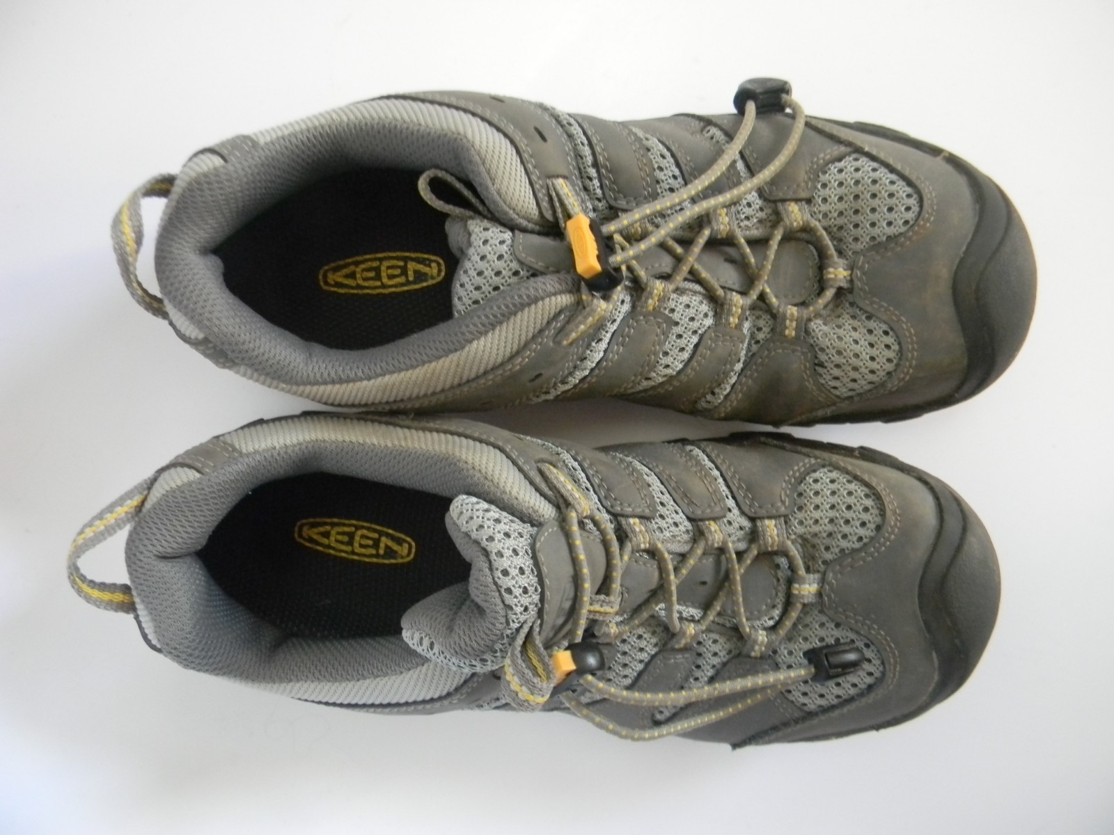 Scarpe da trekking uomo Keen grigie taglia 6