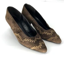 Mario Valentino vintage suede heels women’s Size 7 AA Brown