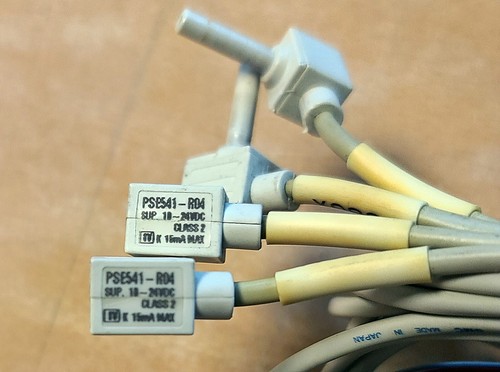 SMC Pressure Sensor Switch PSE200/PSE541-R04 free ship - Picture 5 of 5