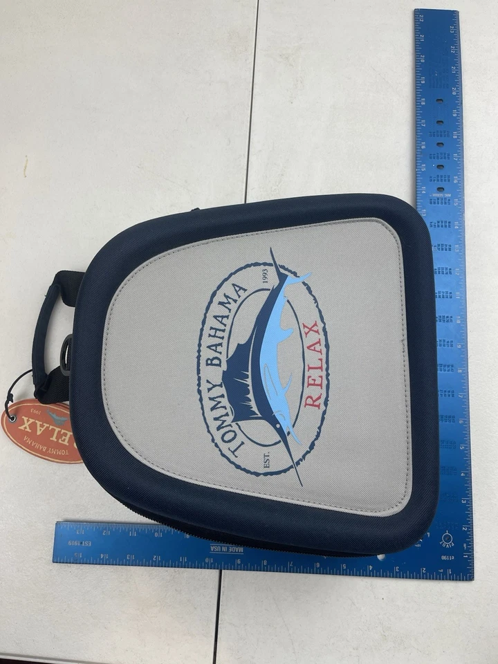 Tommy Bahama Relax Expanding Duffel Bag Brand New - Image 3 of 4