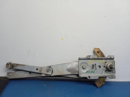 LD20.II Elevalunas Delantero Derecho para NISSAN VANETTE (C220) 1992 1063305 - Imagen 1 de 6