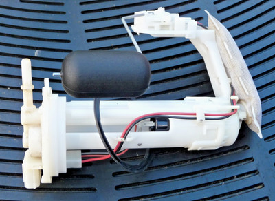 Honda PCX WW 125 EX2-C &D 2011 - 14 Kraftstoffpumpe 16700-KWN-711 gebraucht wie Bilder