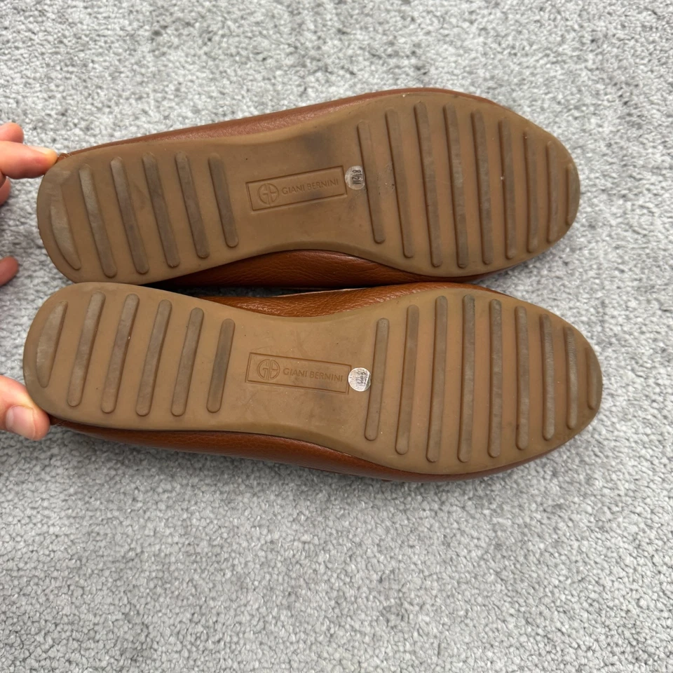 Mocasines planos de cuero Giani Bernini Dailyn para mujer 8,5 marrón espuma viscoelástica clásicos Foto 4 de 4