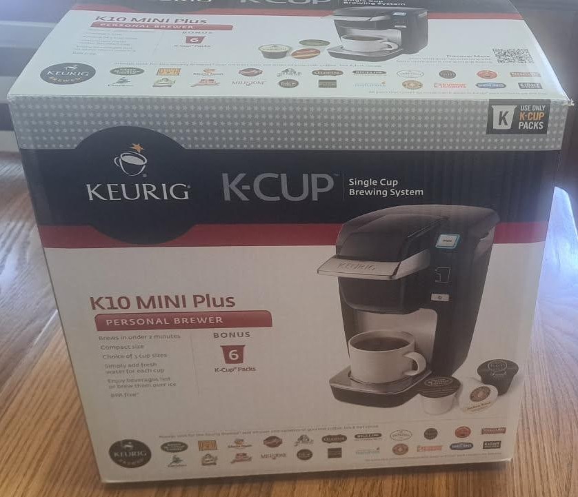 Keurig K10 Mini Plus Personal Brewer Brewing System Black: New in box NEVER USED