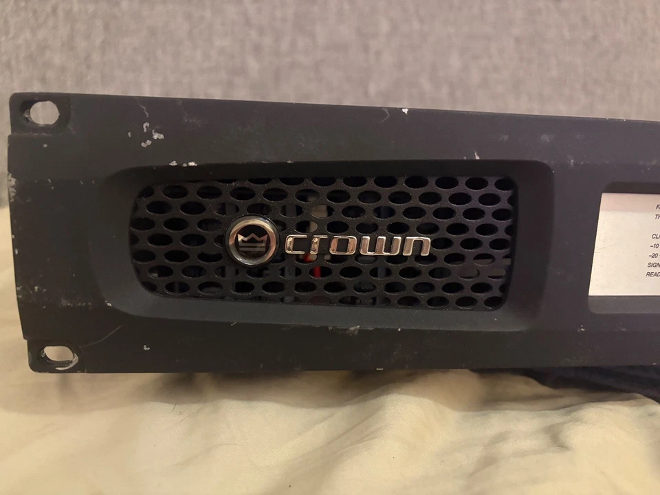 Amplificador de Potencia Crown Audio DCi 4 2400N 4 Canales 2400 vatios USADO Sin Cable de Alimentación Foto 4 de 4