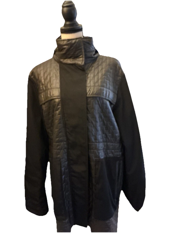 Ali RO Women's Quilted Jacket Hooded Full Zip And Snaps - Image 2 of 4