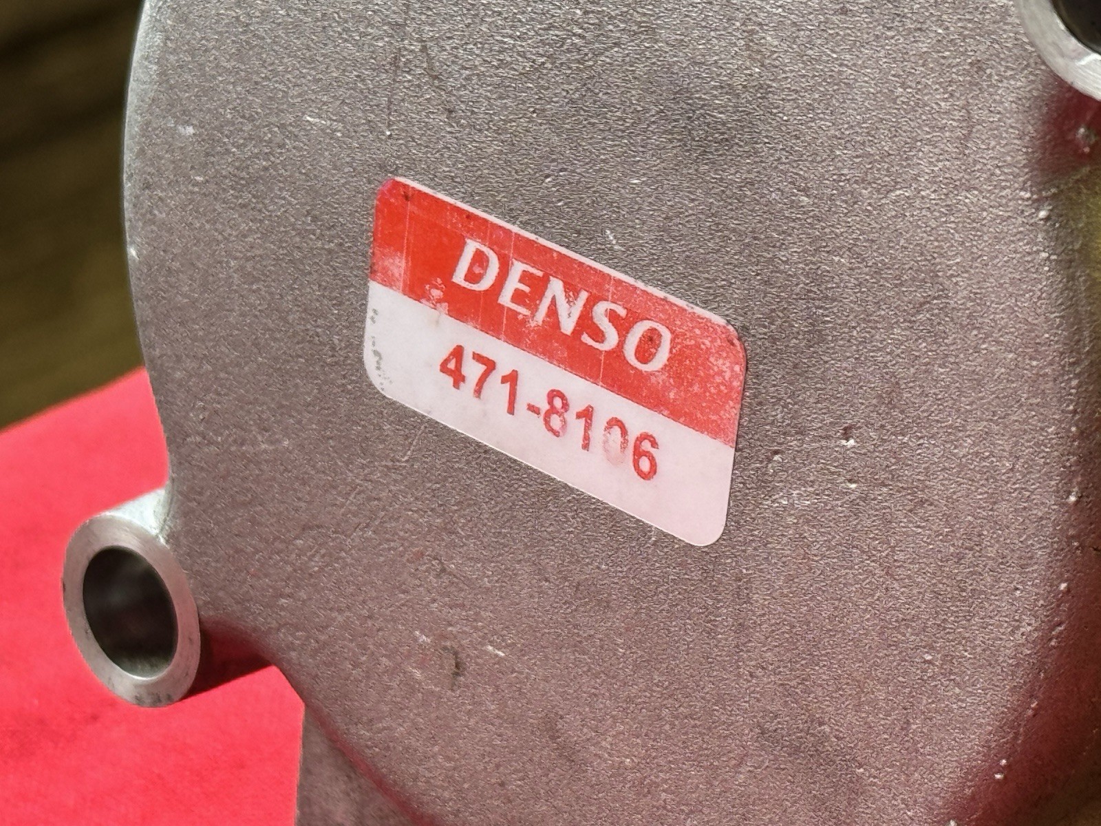 Aston Martin DB7 2001 Compressor with bracket