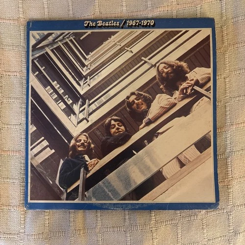 1973 1st Press THE BEATLES 1967-1970 DOUBLE VINYL LP APPLE SKBO-3404 Near Mint