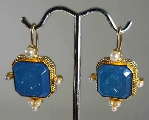 Vintage Art Deco Style Square Blue Beveled Intaglio Earrings Seed Pearl Accents - Picture 4 of 10