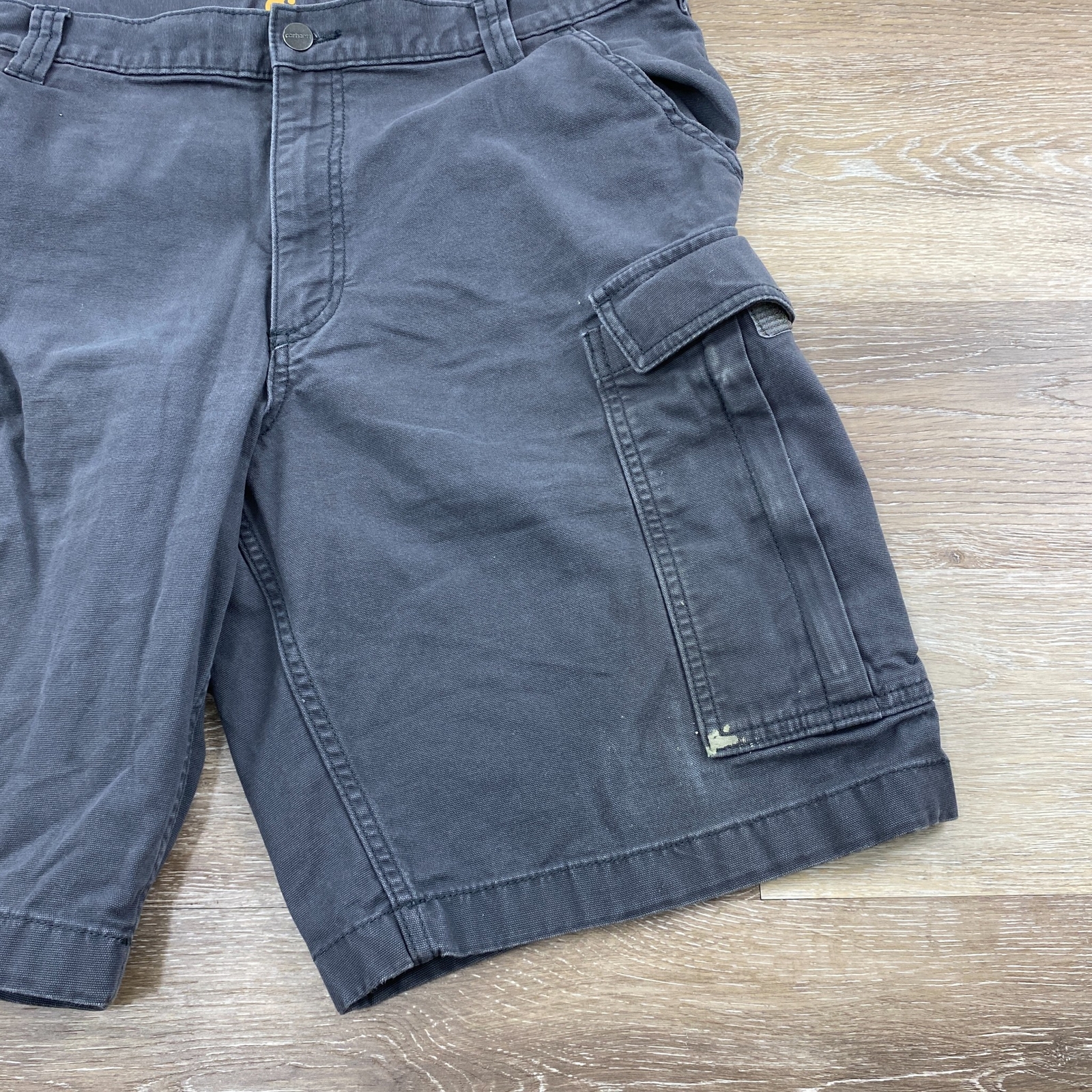 CARHARTT Relaxed Fit Black Cargo Shorts Men's Size 3… Gem