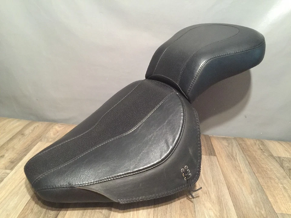 82-03 Harley Davidson Sportster seat 094934 W/leather And 094968 Passenger Seat - Image 4 of 4