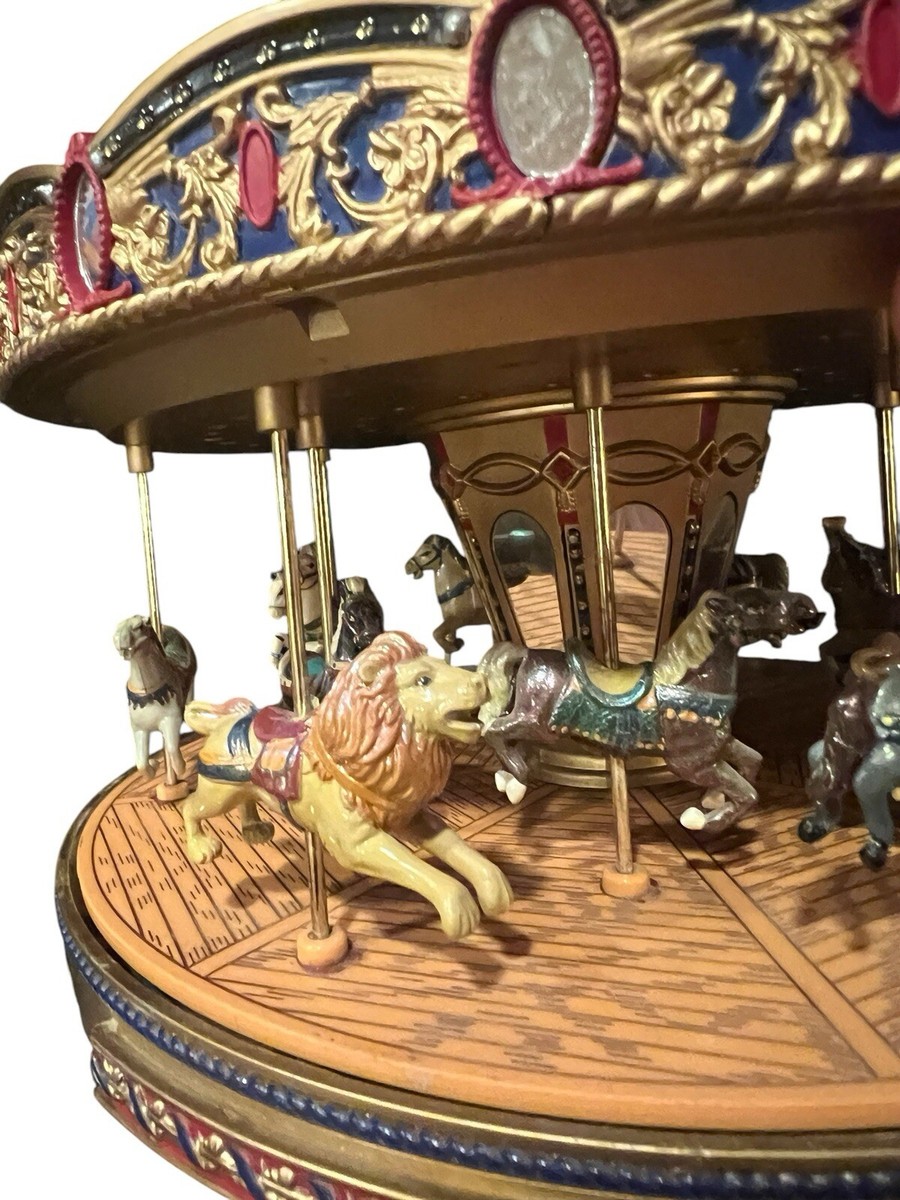 Vintage Mr. Christmas Gold Label Collection World's Fair Carousel
