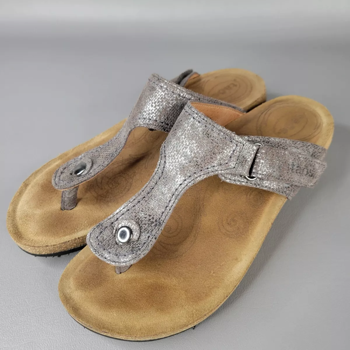 Taos shop lucy sandals