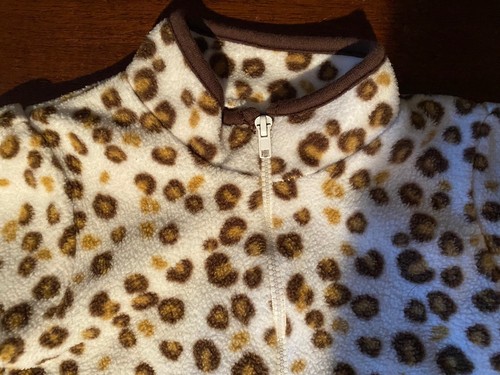 Young Hearts Girls 12 Months Zip Up Pullover Cat Motif Great Condition - Picture 3 of 5