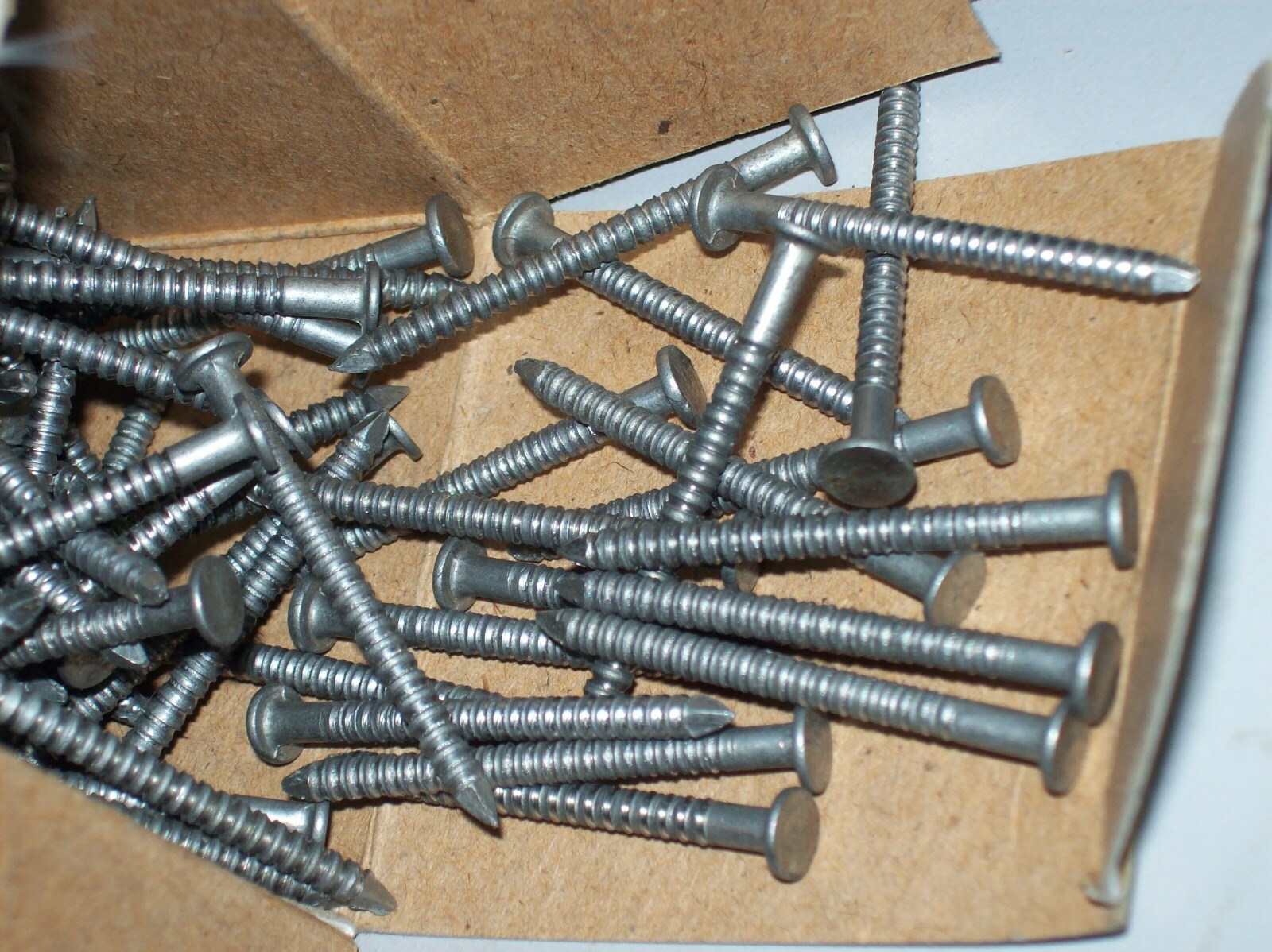 4 BOXES CLENDENIN BROS INC.1 1/2" 12 TYPE 304 RING BARB Nails 1lb BOX
