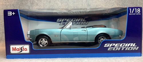 Maisto Special Edition 1967 Chevrolet Camaro SS 396 Convertible Blue Model Car - Picture 2 of 12