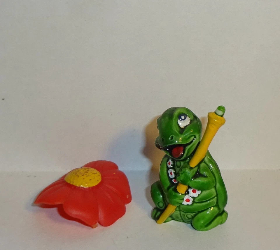 FLORA Dioramafigur m. gelb bemaltem Stiel + gelbem Blütenstaub TEENY TAPSI ORIG. - Bild 4 von 4