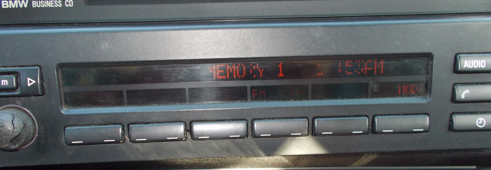 BMW E39 E53 Factory Radio Information Display OEM 65806914592 for  