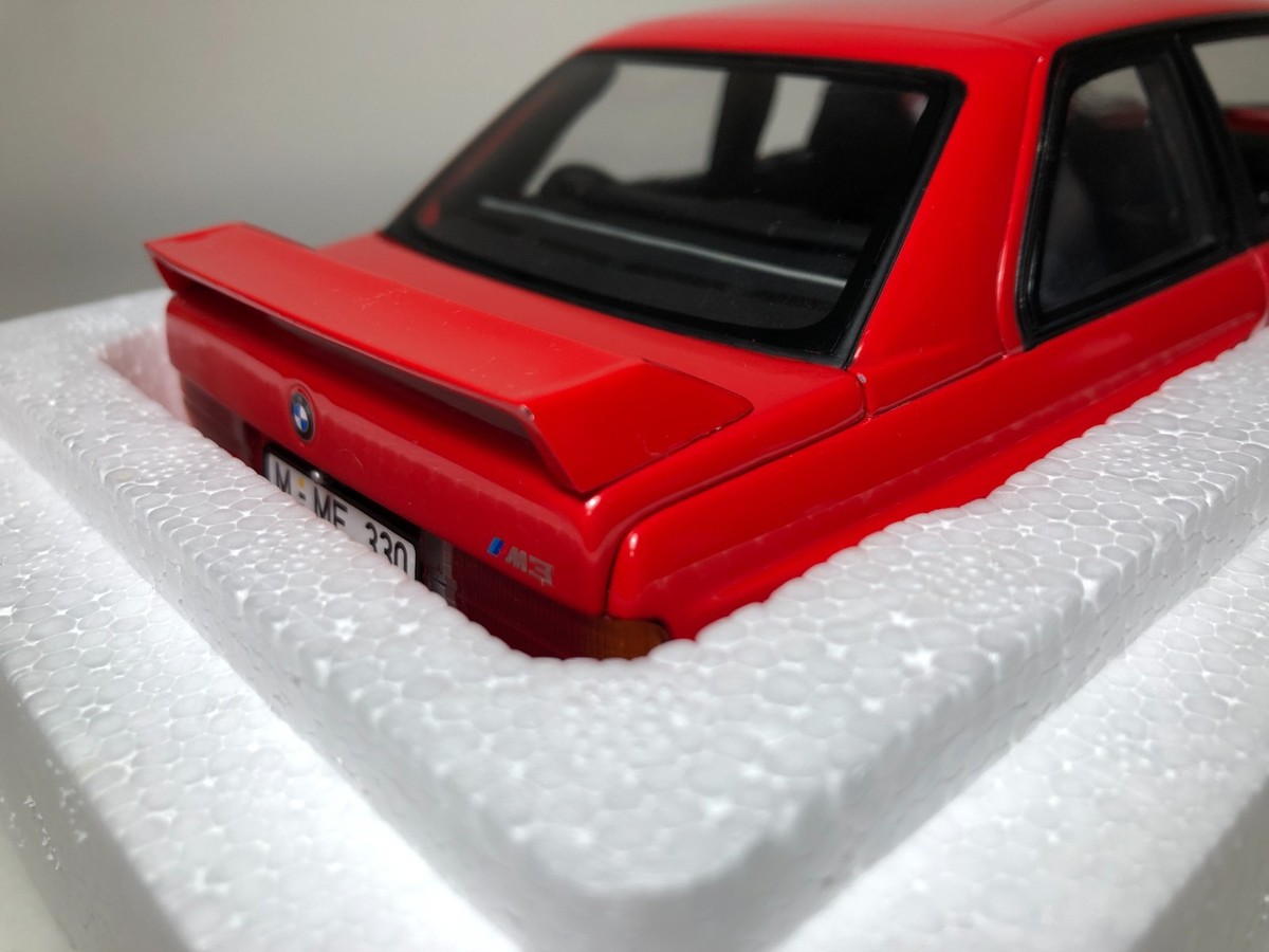 1/18 MINICHAMPS BMW M3 E30 Street Version RED | eBay