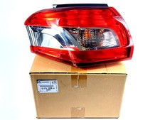 Feu arrière Peugeot 4008