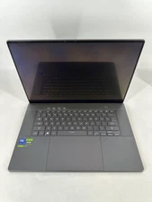 Asus ROG Zephyrus G16 GU605 240Hz QHD+ 2.5GHz Ultra 9 185H 16GB 1TB SSD RTX 4070