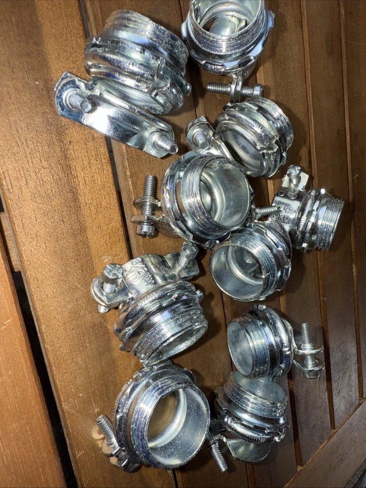 10 PIEZAS - Thomas & Betts 3303-TB, 3/4", 3/4" KO, acero, conector de cable forrado Foto 3 de 4