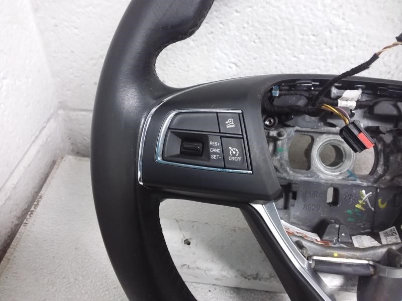 Maserati Levante 2017 Steering wheel