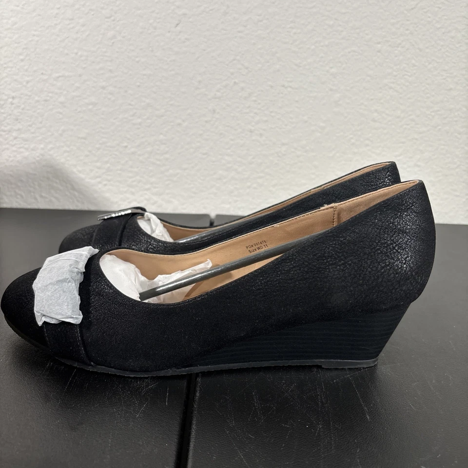 Женские туфли-лодочки Journee Collection Graysn на танкетке из искусственной замши черные размер 11 WD - Изображение 3 из 4