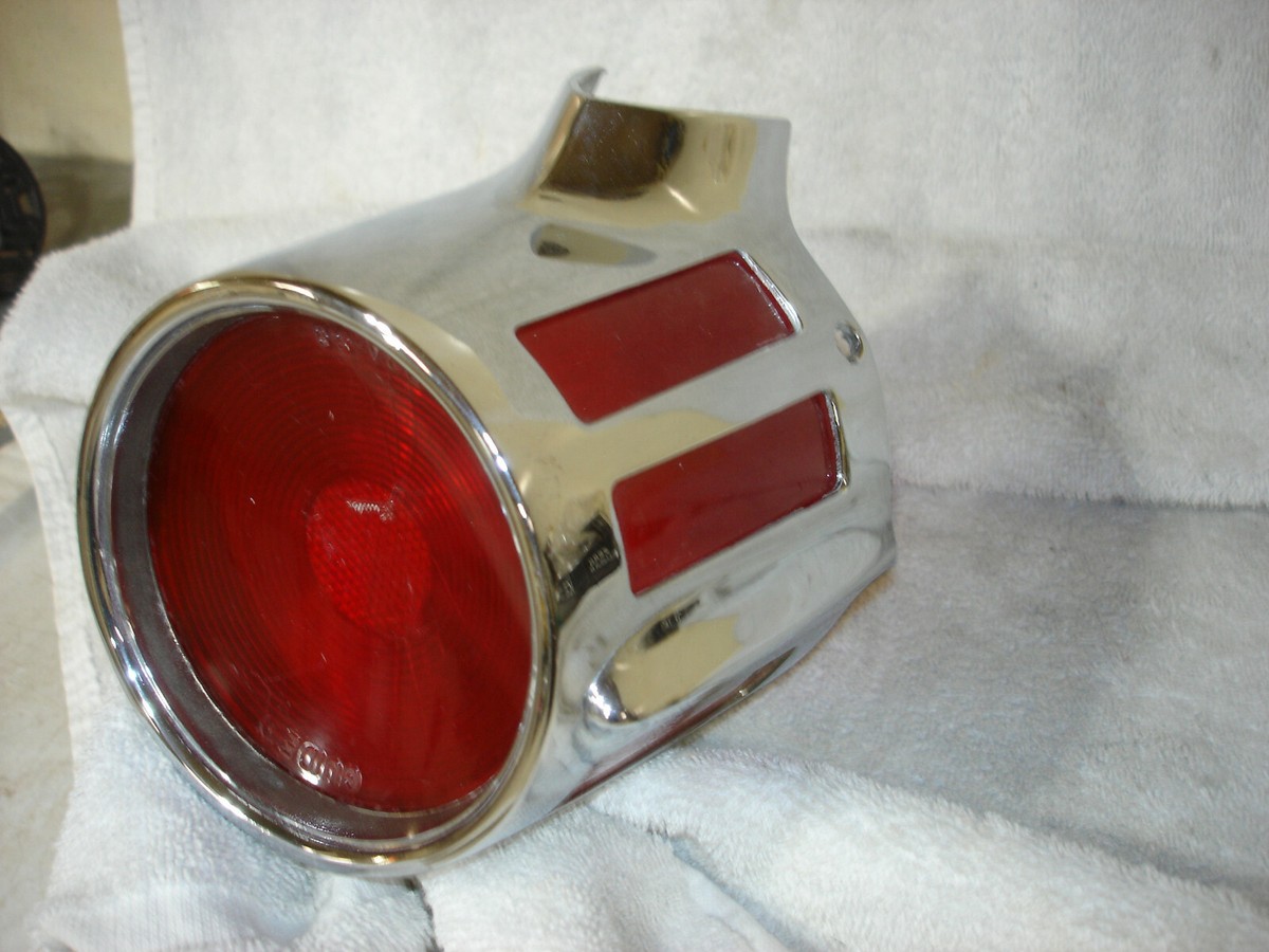 1958 Oldsmobile 88 98 Upper Tail Light Housing Assembly Guide R3A