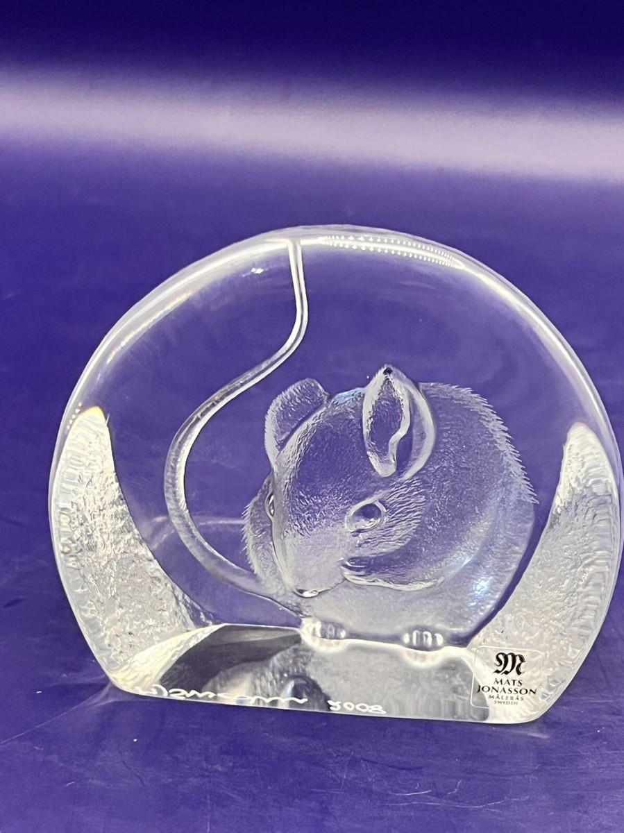Mats Jonasson Crystal Mouse Etched Paperweight Art Glass MJ Sweden