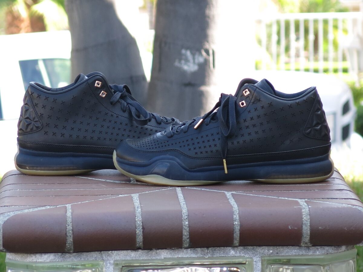 Nike Kobe X MID EXT Men's Athletic Sneakers 802366-002 | eBay Nike Kobe X MID EXT Men's Athletic Sneakers 802366-002 | eBay