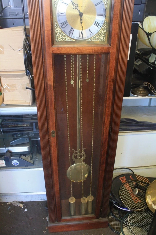 Howard Miller Grandfather Clock 610-520 - Image 3 of 4