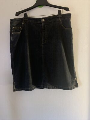 Zoey Beth Women Black Sz. 1X Five Pockets Denim Skirt 3057