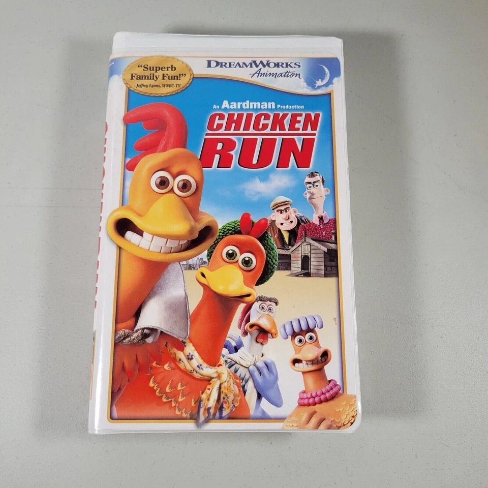 Chicken Run – VHS – Clamshell – DreamWorks Animation – VCR Video Tape Foto 2 de 4