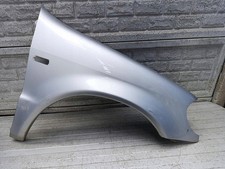 MERCEDES ML W 163 W163 Kotflügel Vorne Rechts Beifahrerseite Original Gebraucht MERCEDES ML W 163 W163 Kotflügel Vorne Rechts Beifahrerseite Original Gebraucht