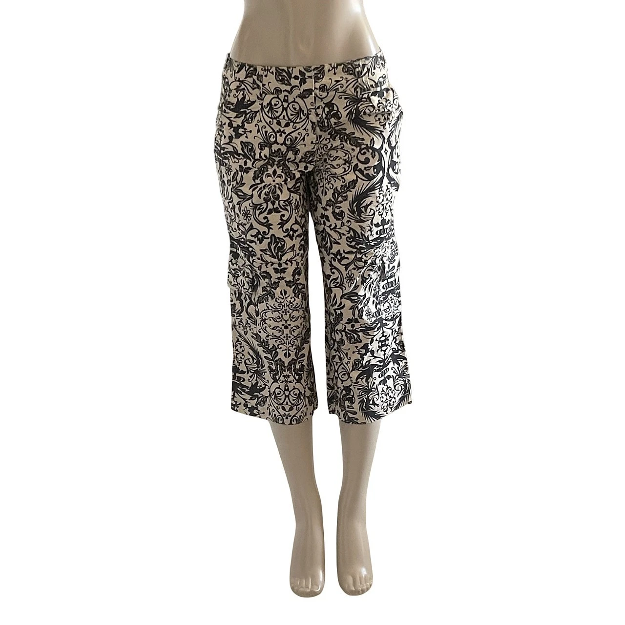 Women's Classic Damask Floral Cropped Cargo Capri Pants - 6 Pockets, Belt Loops